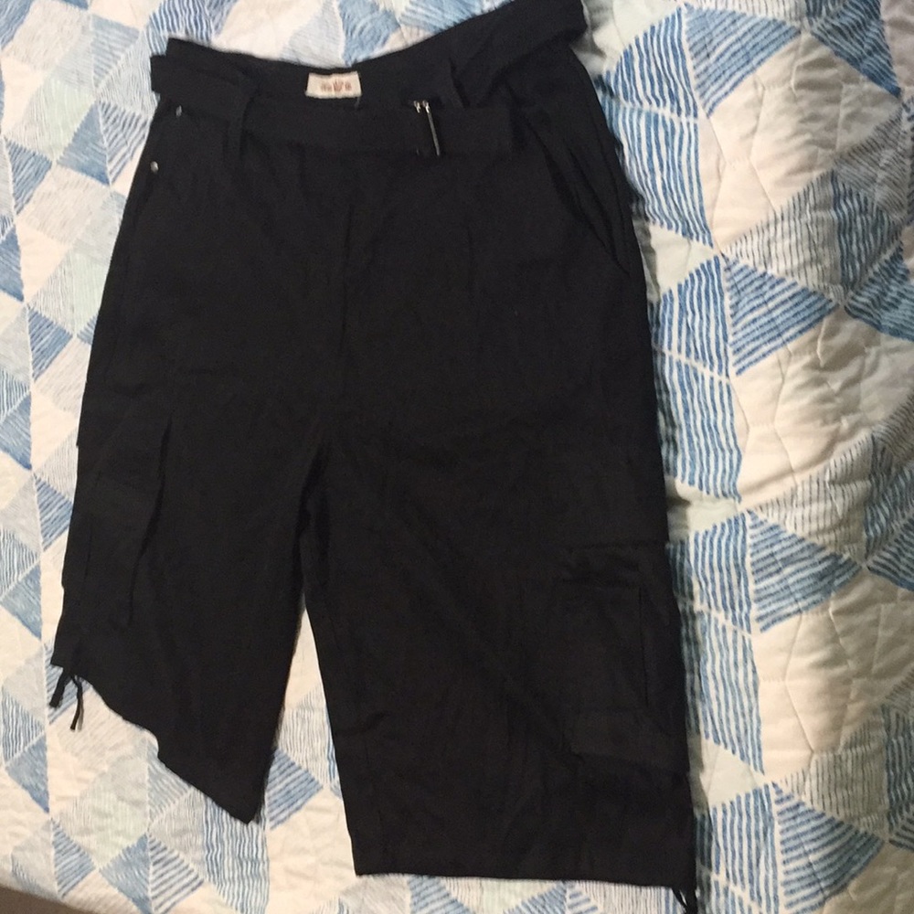 Regal Short Cargo
